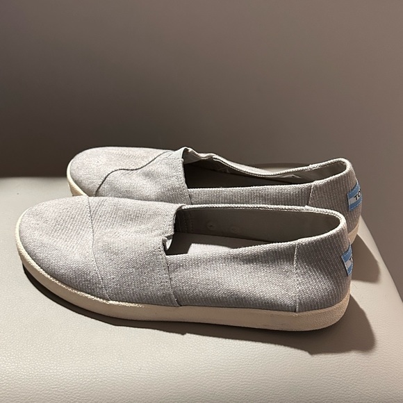 Toms Loafers Size 10 - Picture 2 of 4